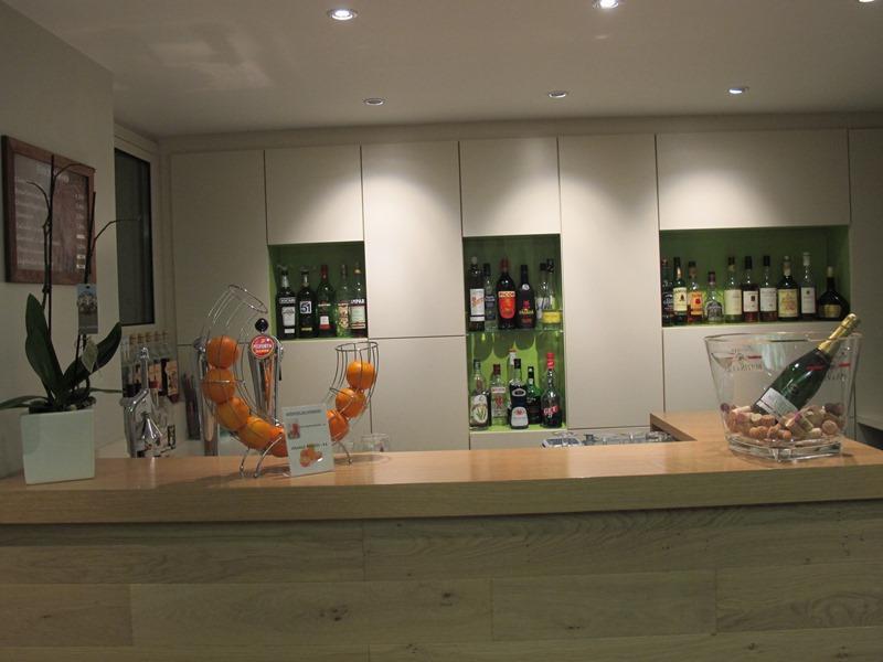 Sure By Western Rennes Hotel